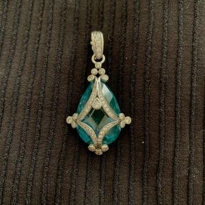 Sterling silver 925 pendent with CZ blue stone